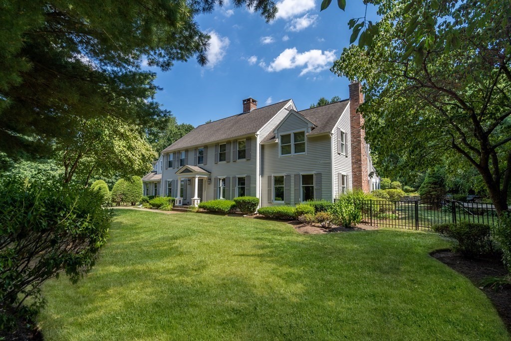 22 Hillcrest Rd