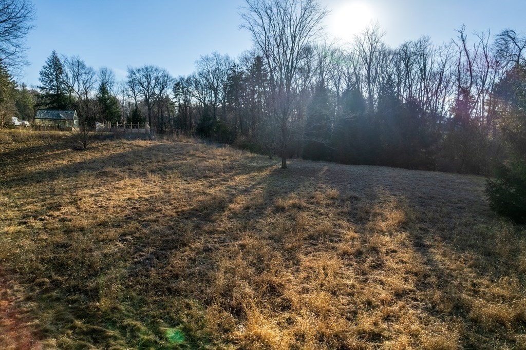 50 Skating Pond Rd
