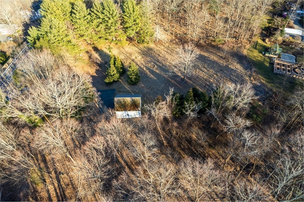50 Skating Pond Rd