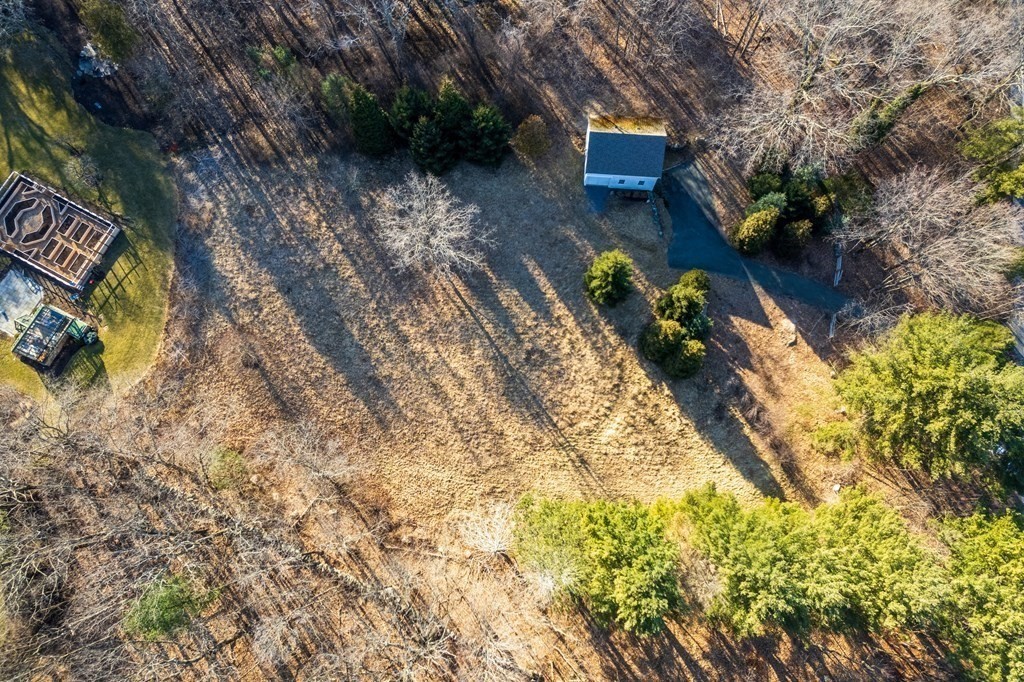 50 Skating Pond Rd
