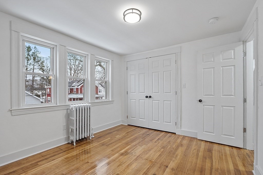 14 Circular Ave