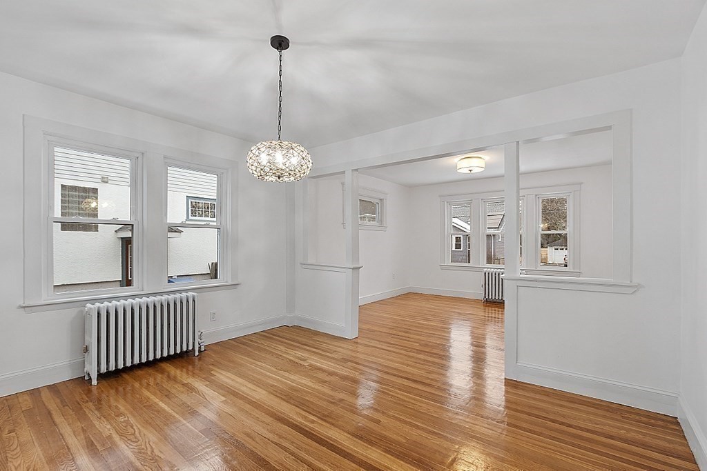 14 Circular Ave