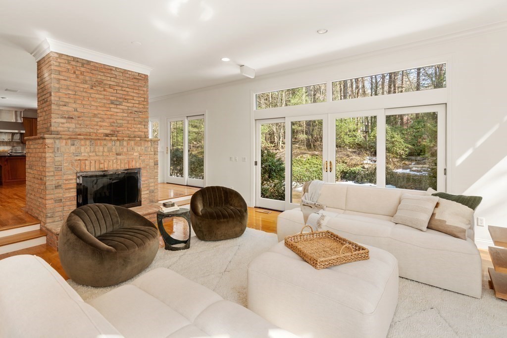18 Candleberry Ln