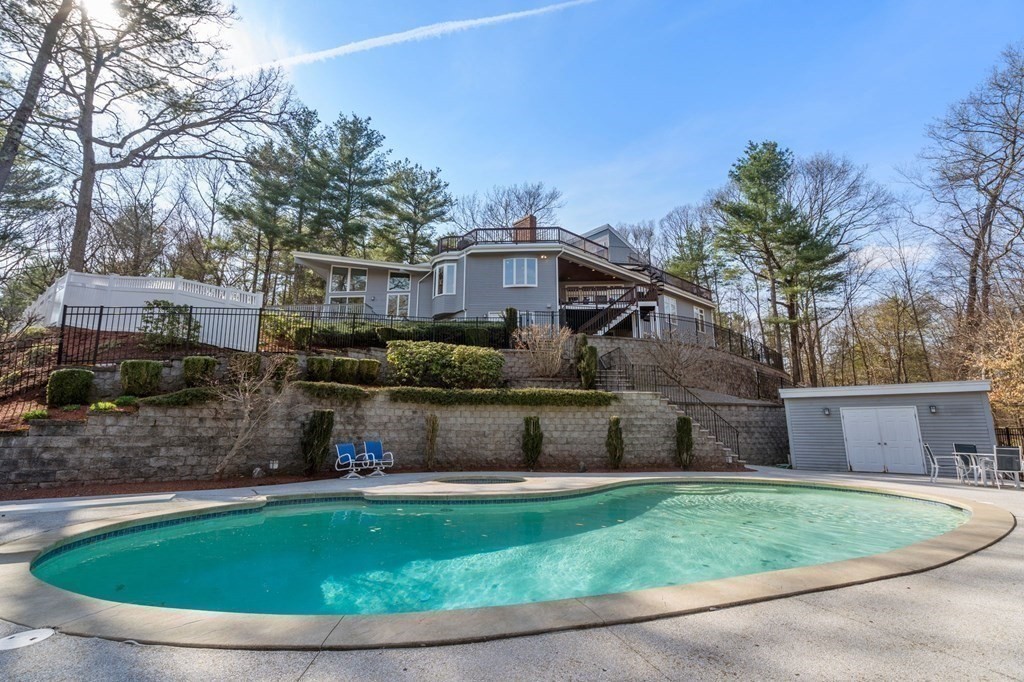 38 High Rock Rd