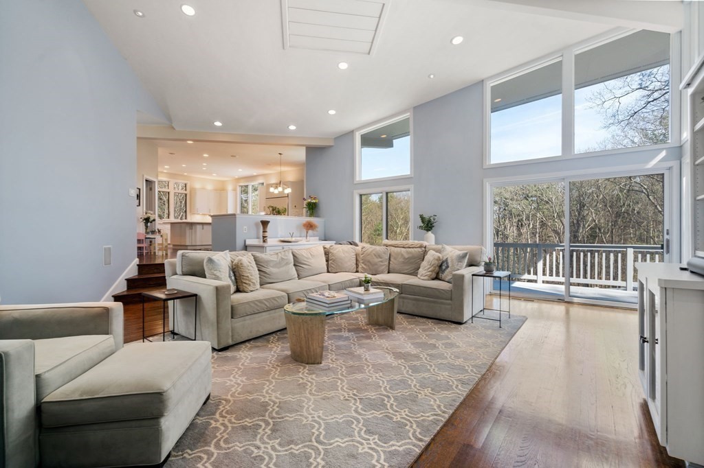 38 High Rock Rd