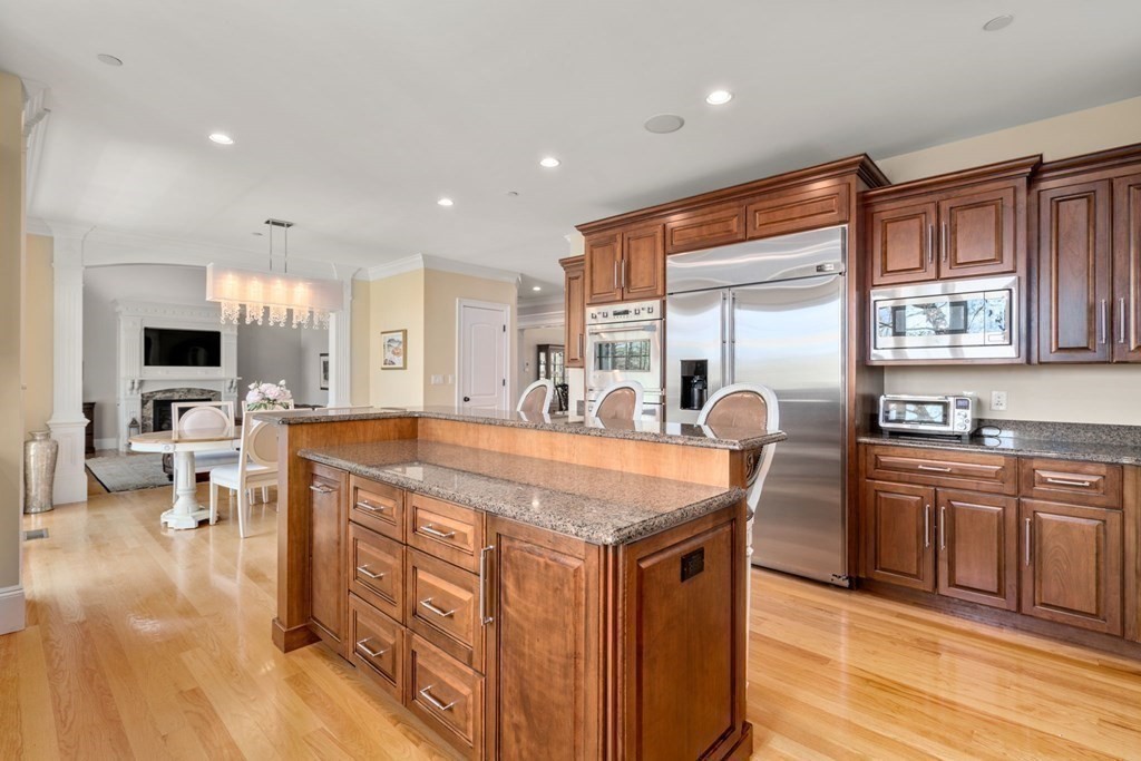 74 Carter Dr