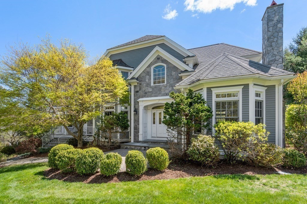 74 Carter Dr