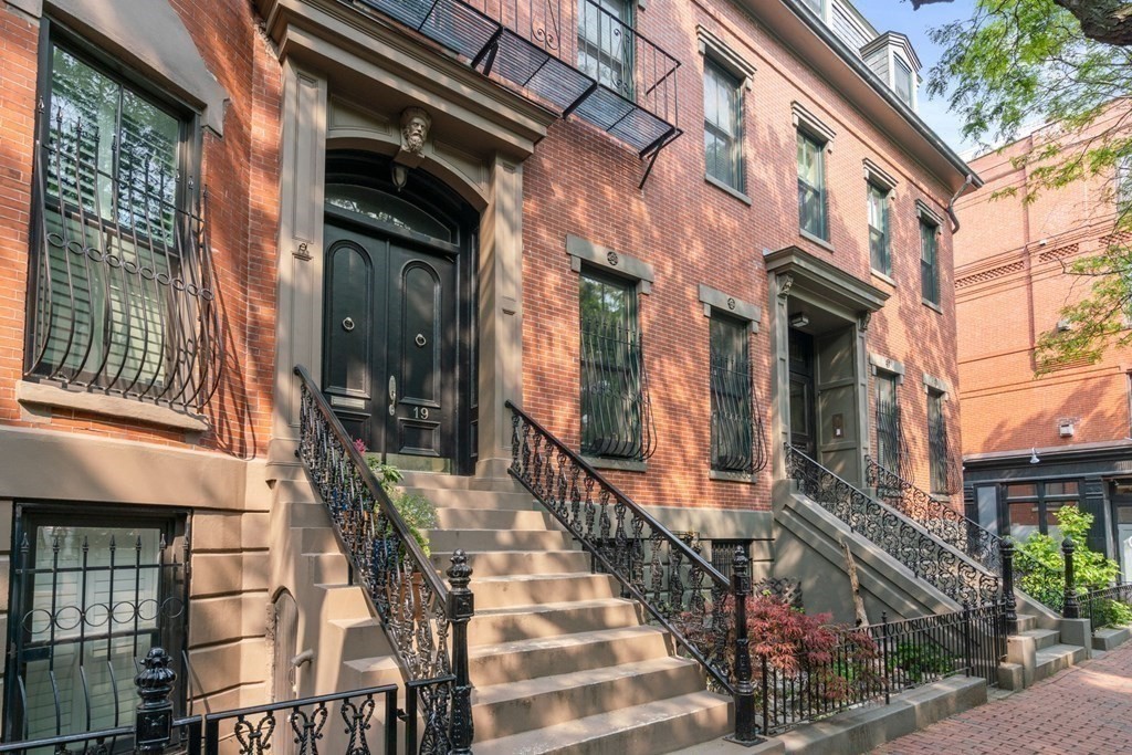 19 Worcester Street # 3