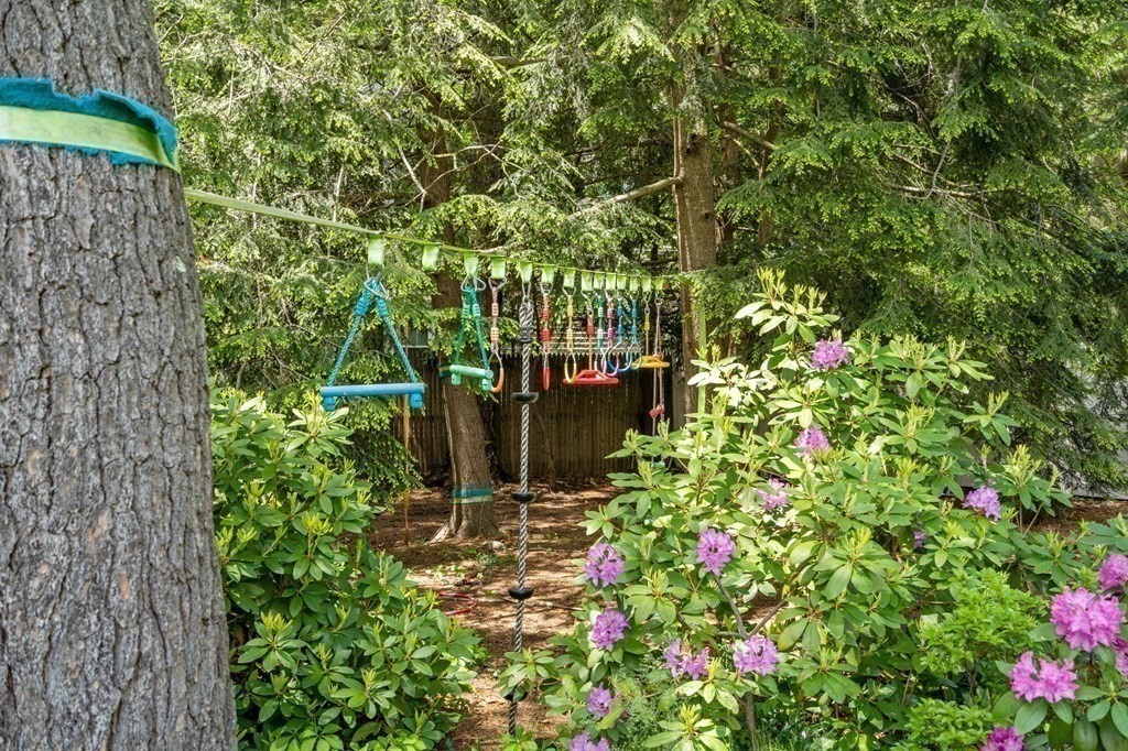 18 Pine Needle Rd