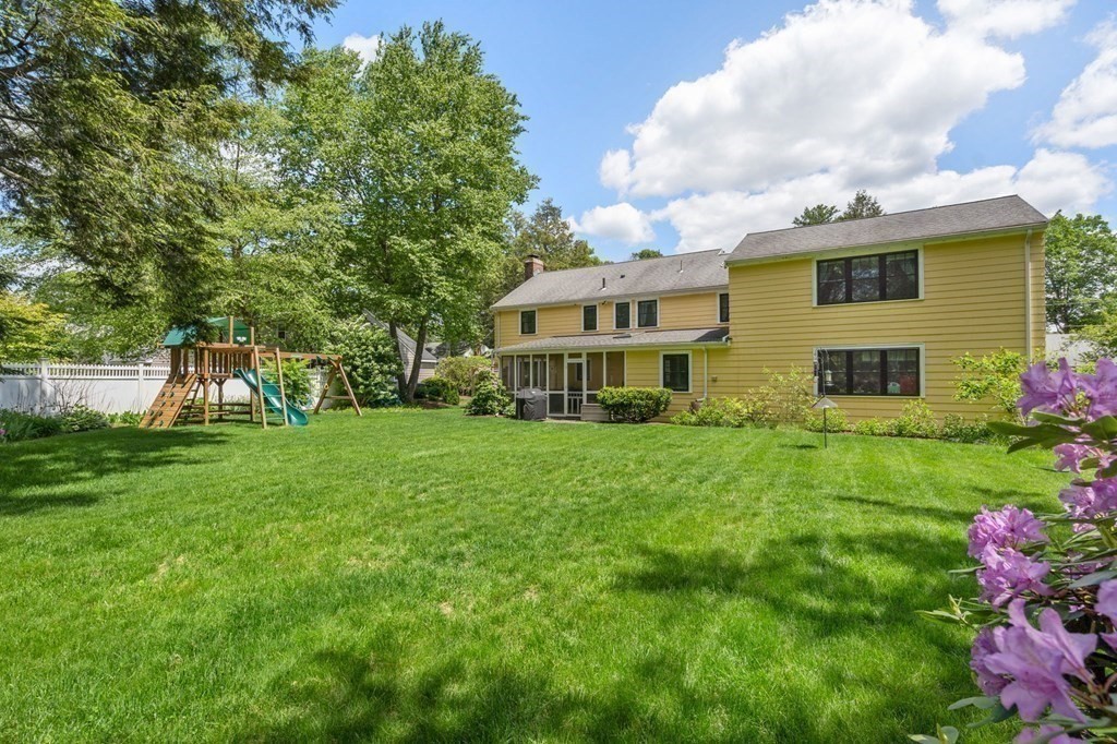 18 Pine Needle Rd