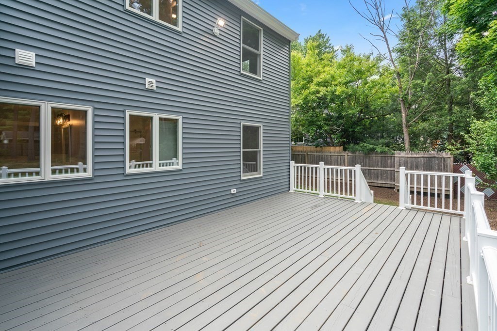 5 Brookvale Rd