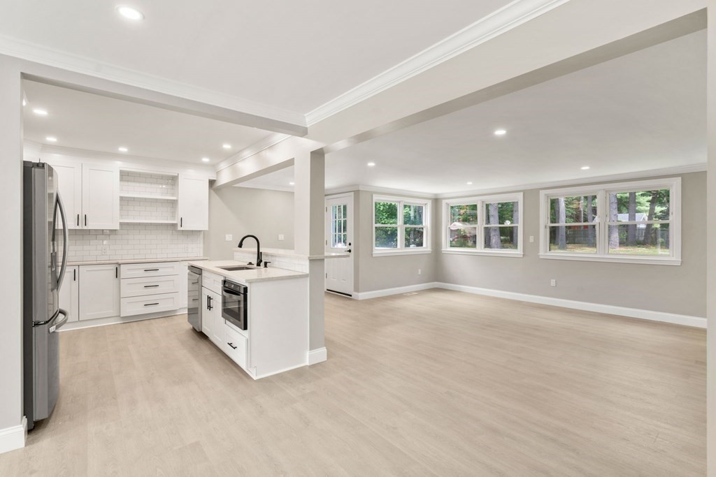 5 Brookvale Rd