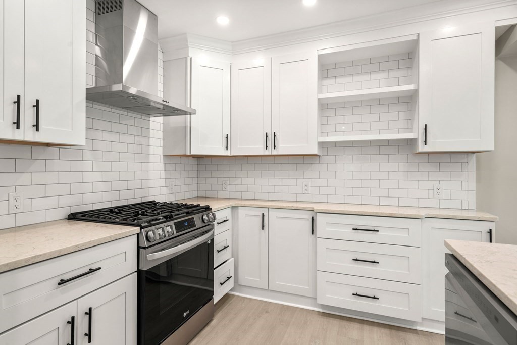 5 Brookvale Rd