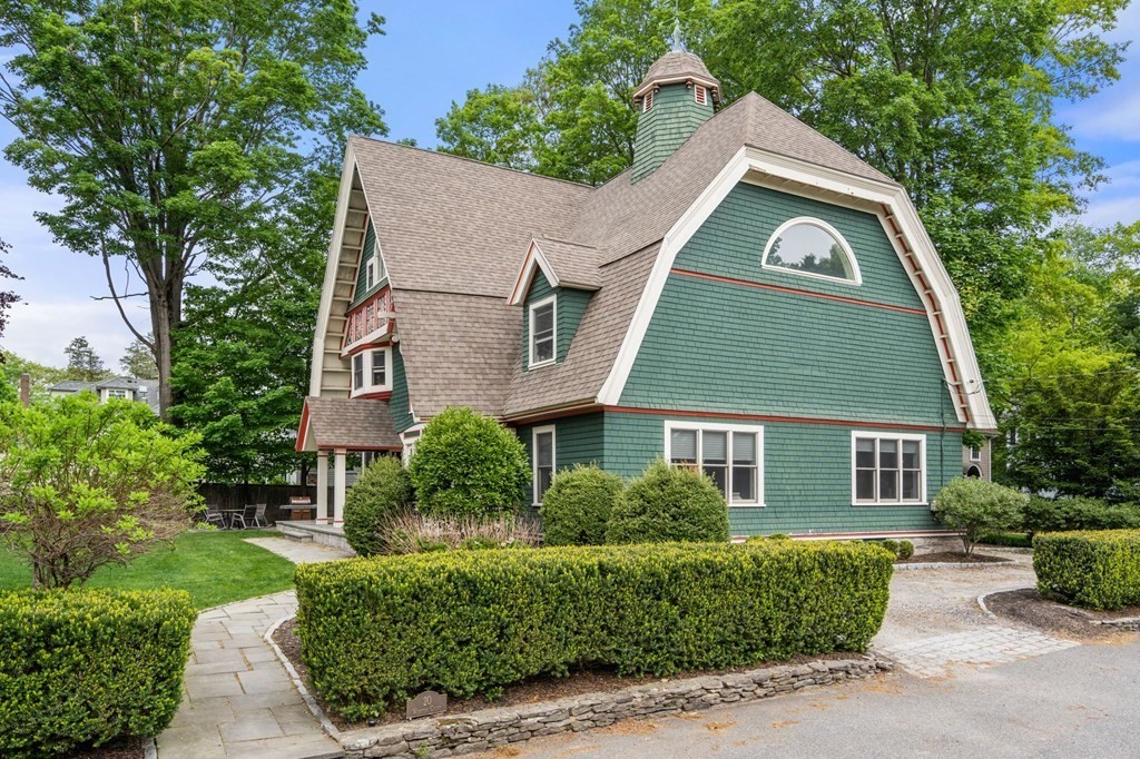 20 Webster Court