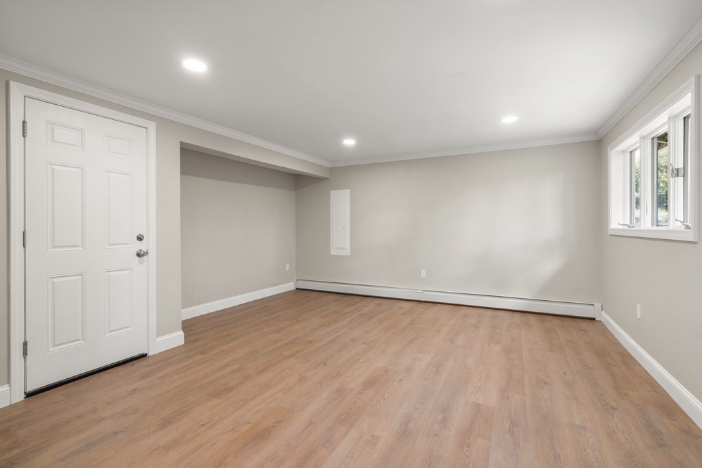 5 Conrad Rd