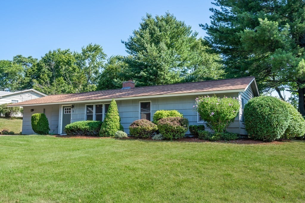 5 Conrad Rd