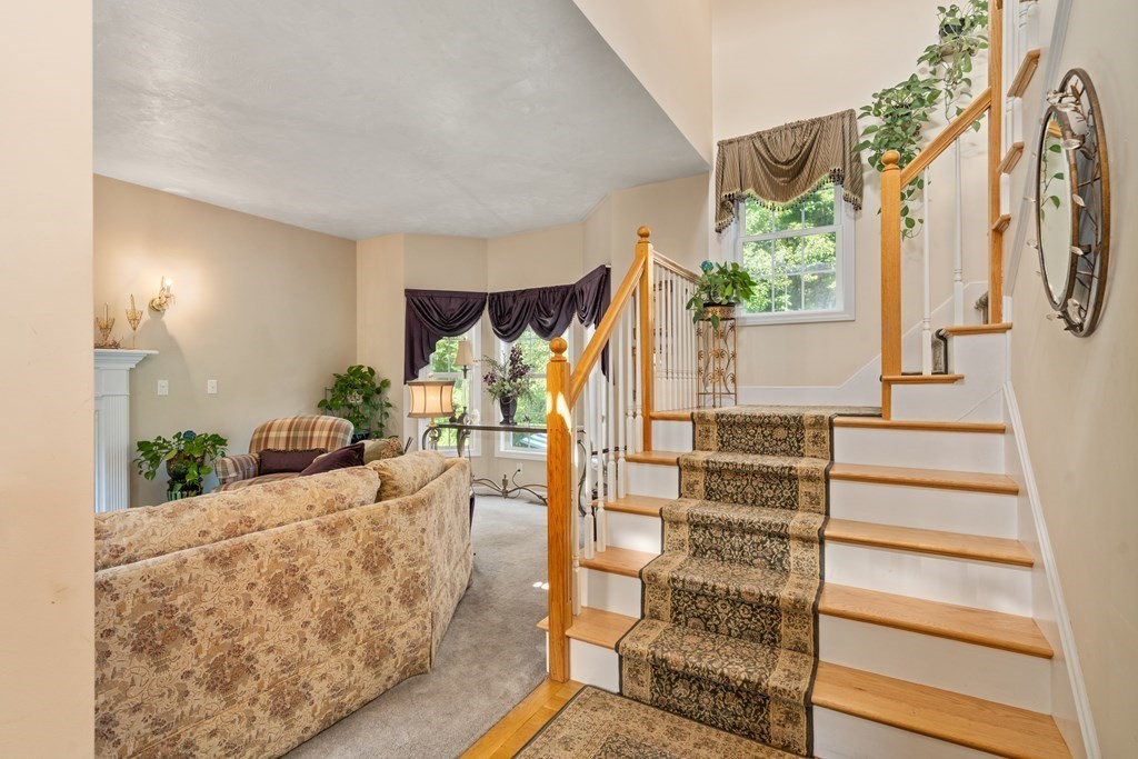 58 Village Cir # 58