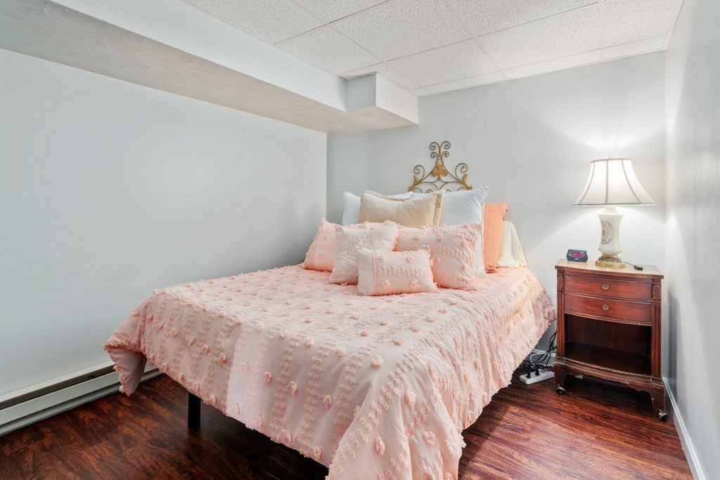 58 Village Cir # 58