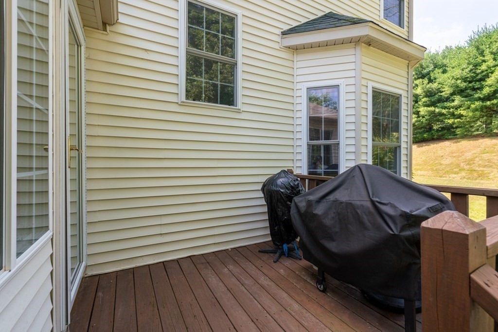 58 Village Cir # 58