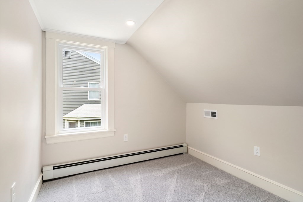 50 Williams St