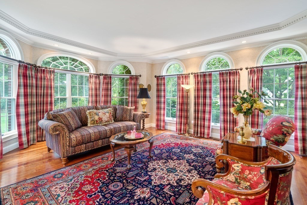 4 Southwest Cir