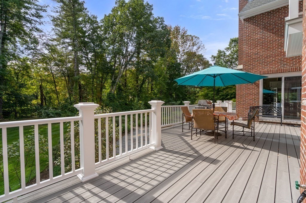4 Southwest Cir