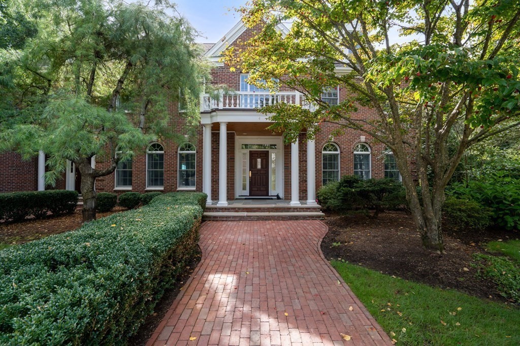 4 Southwest Cir