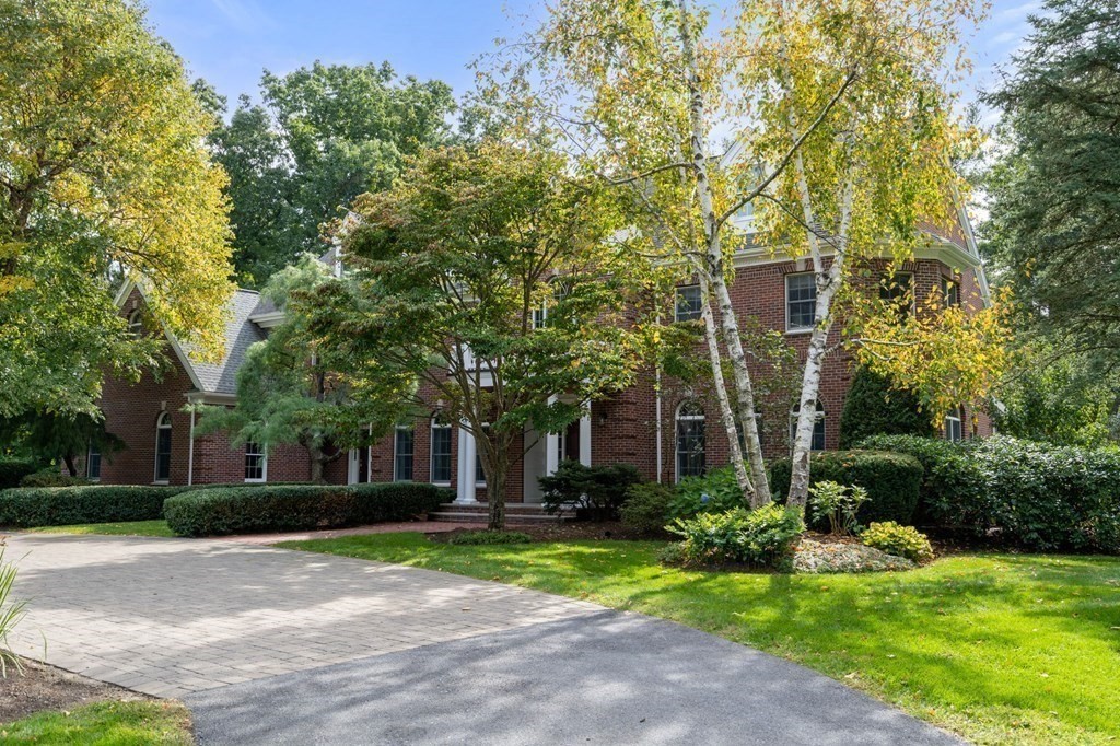 4 Southwest Cir