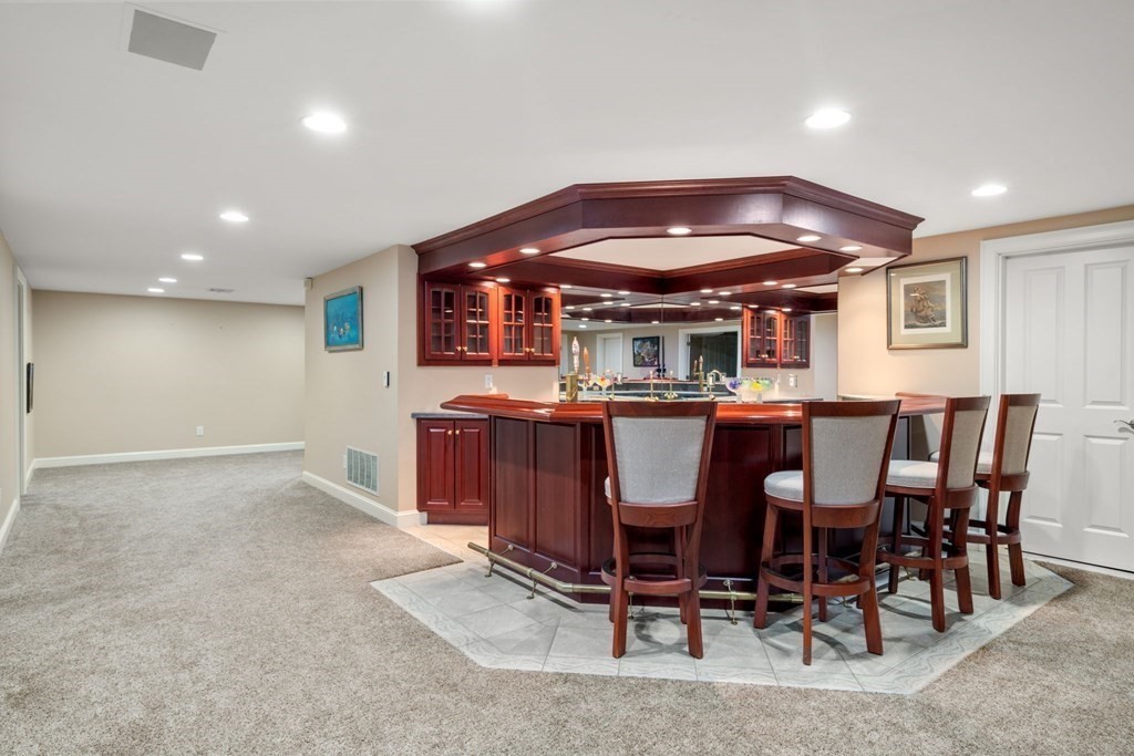 4 Southwest Cir