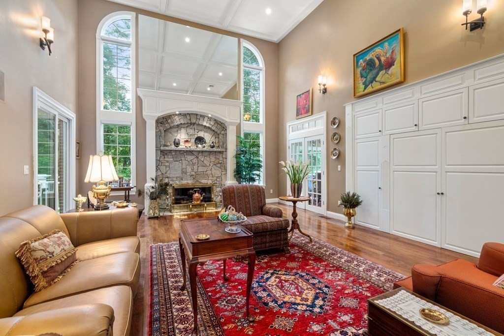 4 Southwest Cir