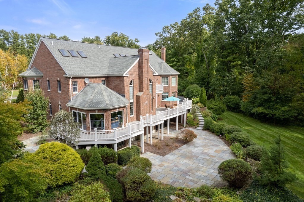 4 Southwest Cir