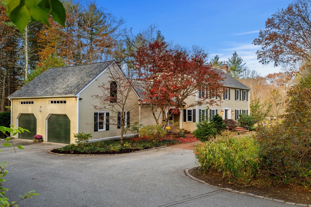 64 Palmer Way