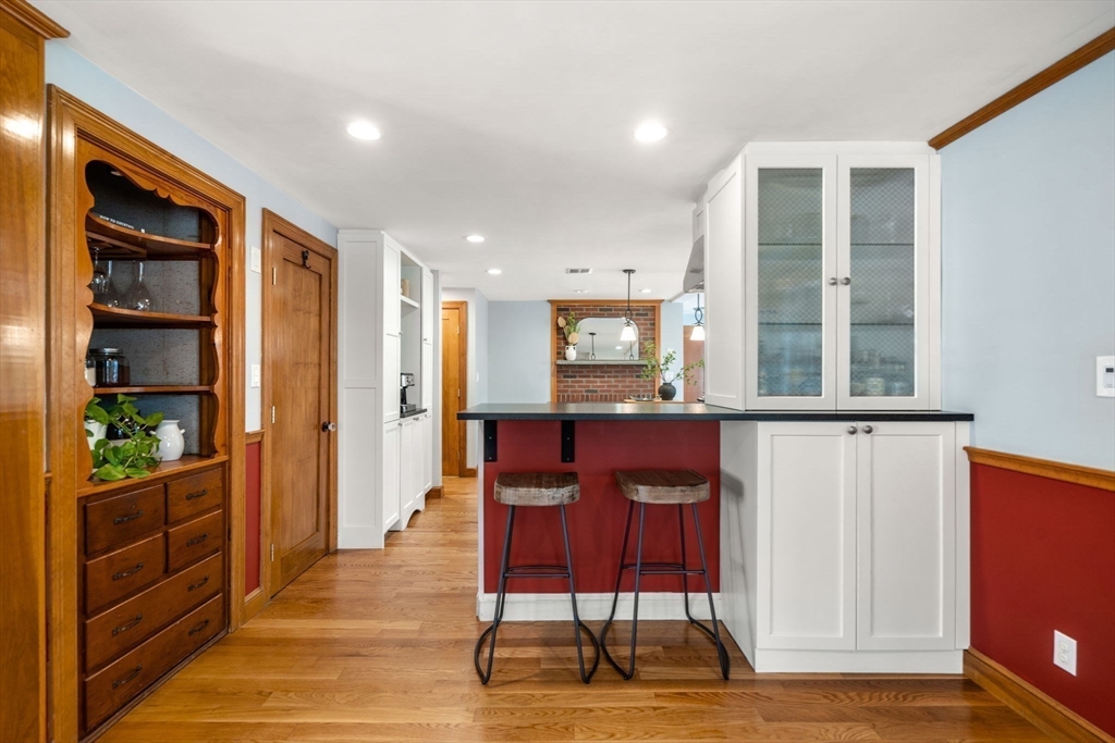 5 Lakewood Rd