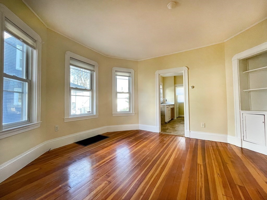 61 Germain Ave # 1