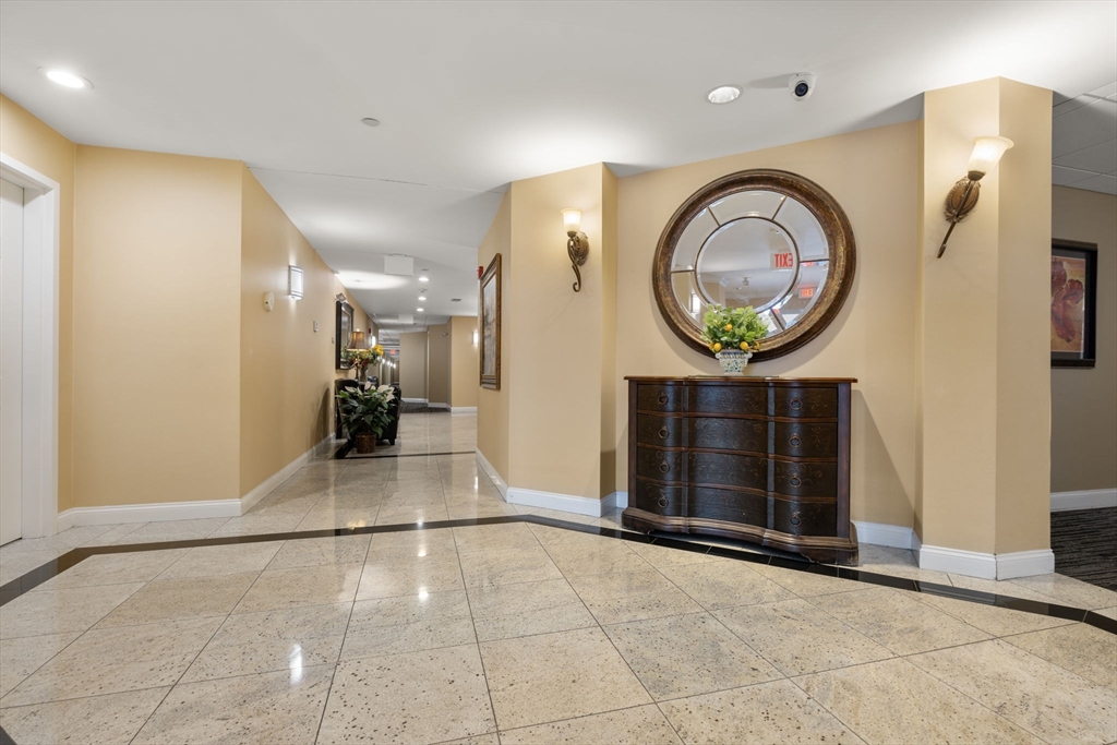 120 Wyllis Ave # 310