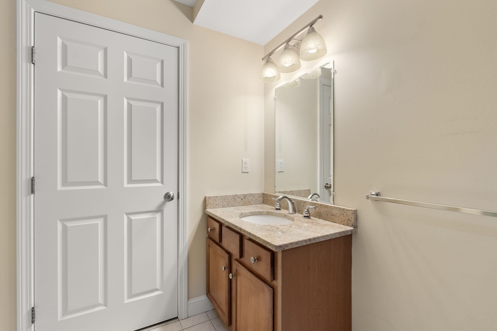 120 Wyllis Ave # 310