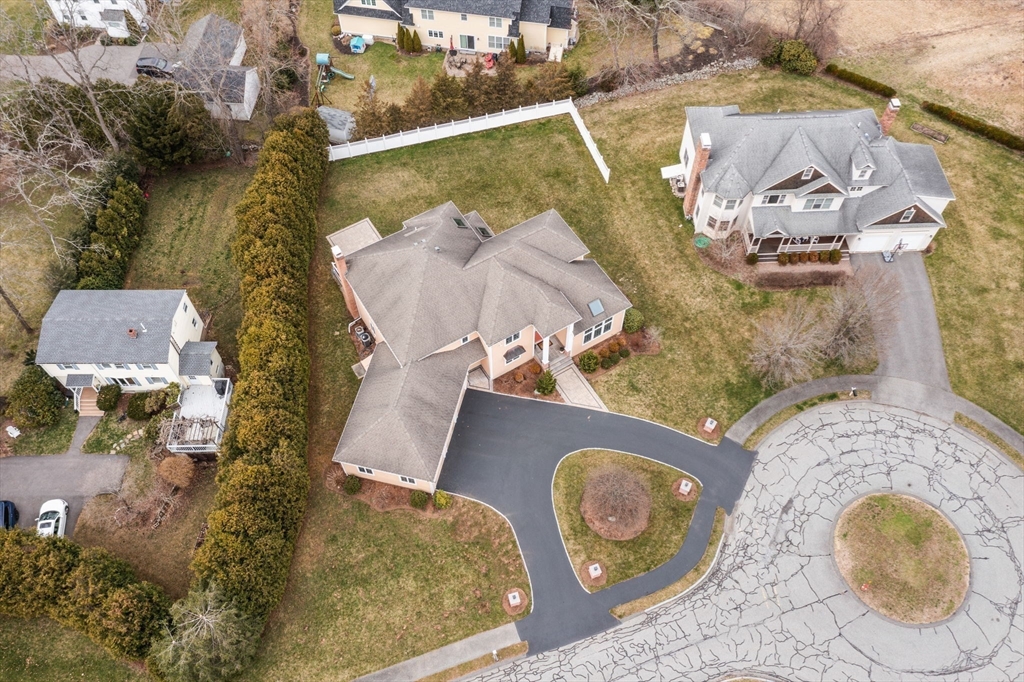 6 Spencer Cir