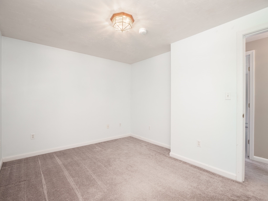 90-A Loxwood St