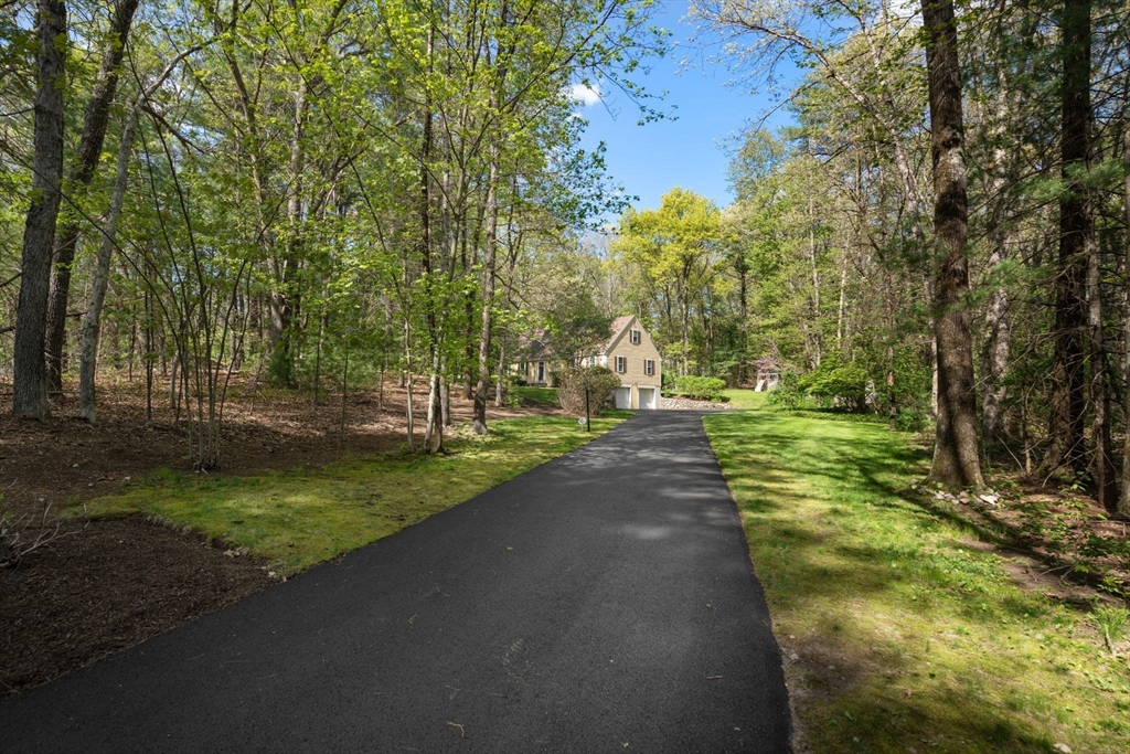 69 Sears Rd