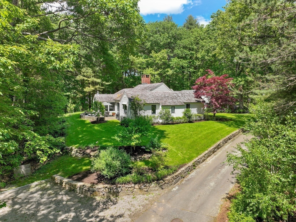 15 Ridge Hill Farm Rd