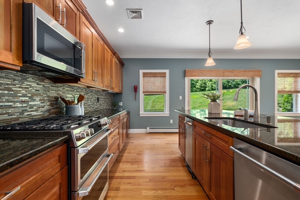 245 Worcester Ln