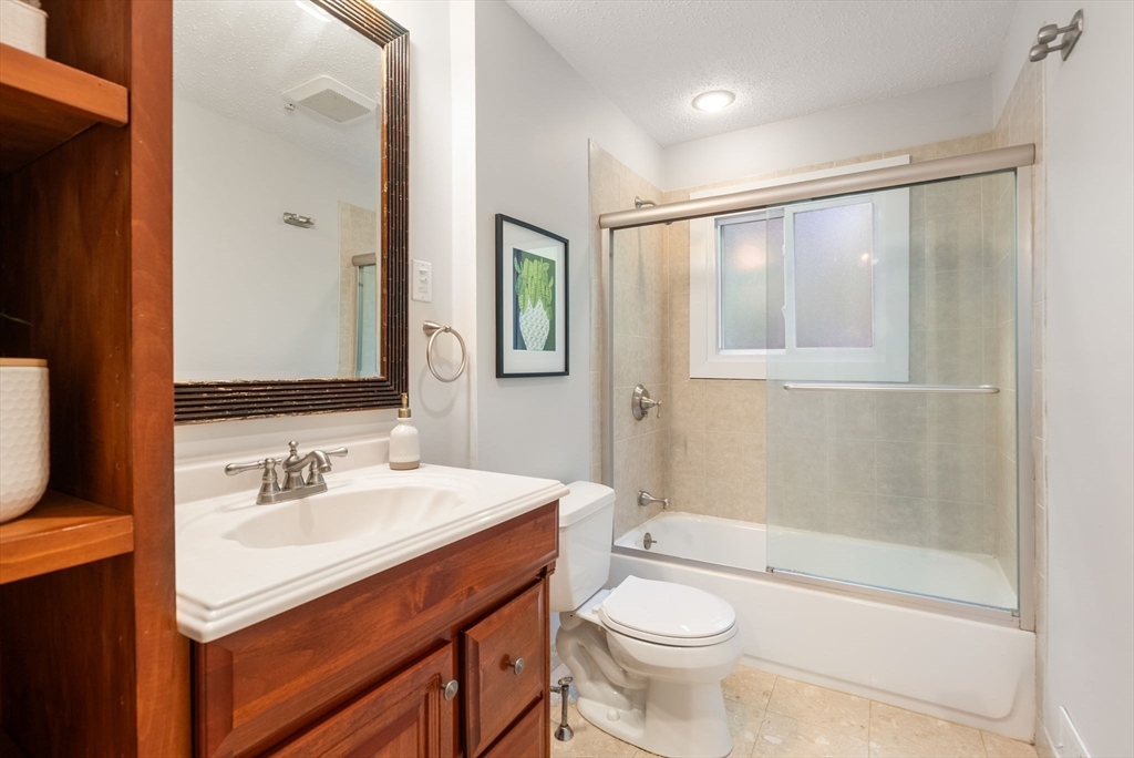 139 Woodridge Rd