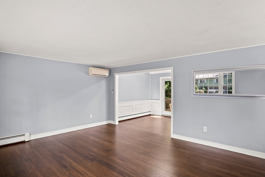 15 Dudley Rd