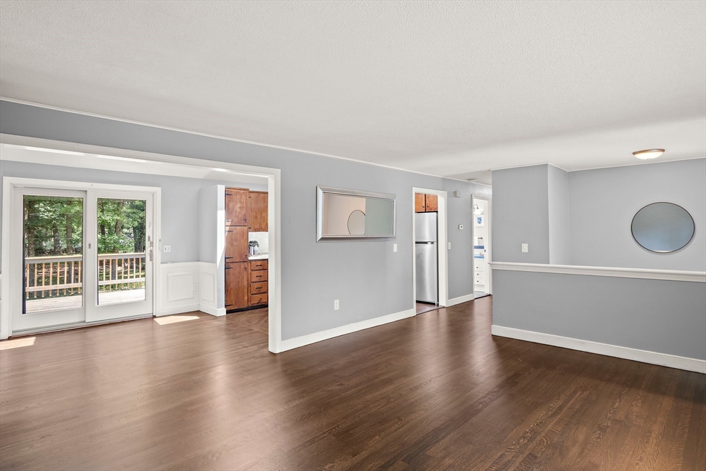 15 Dudley Rd