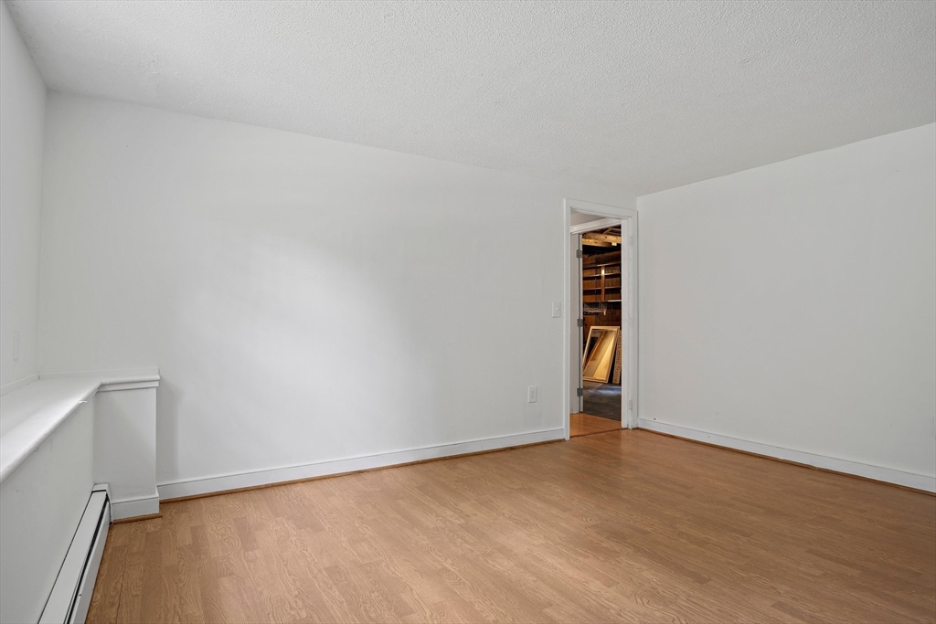 15 Dudley Rd