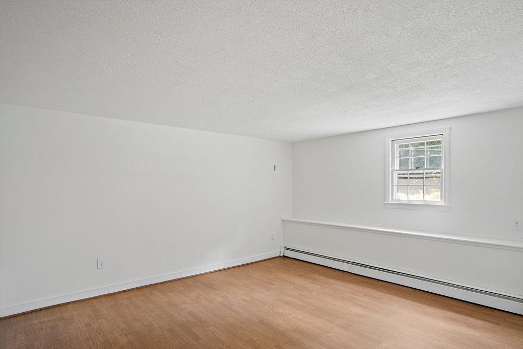 15 Dudley Rd