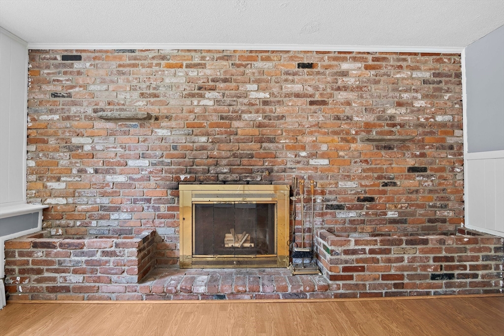 15 Dudley Rd