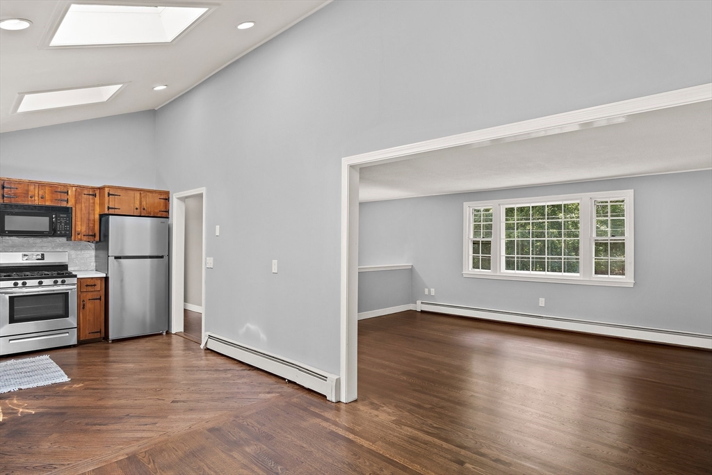 15 Dudley Rd