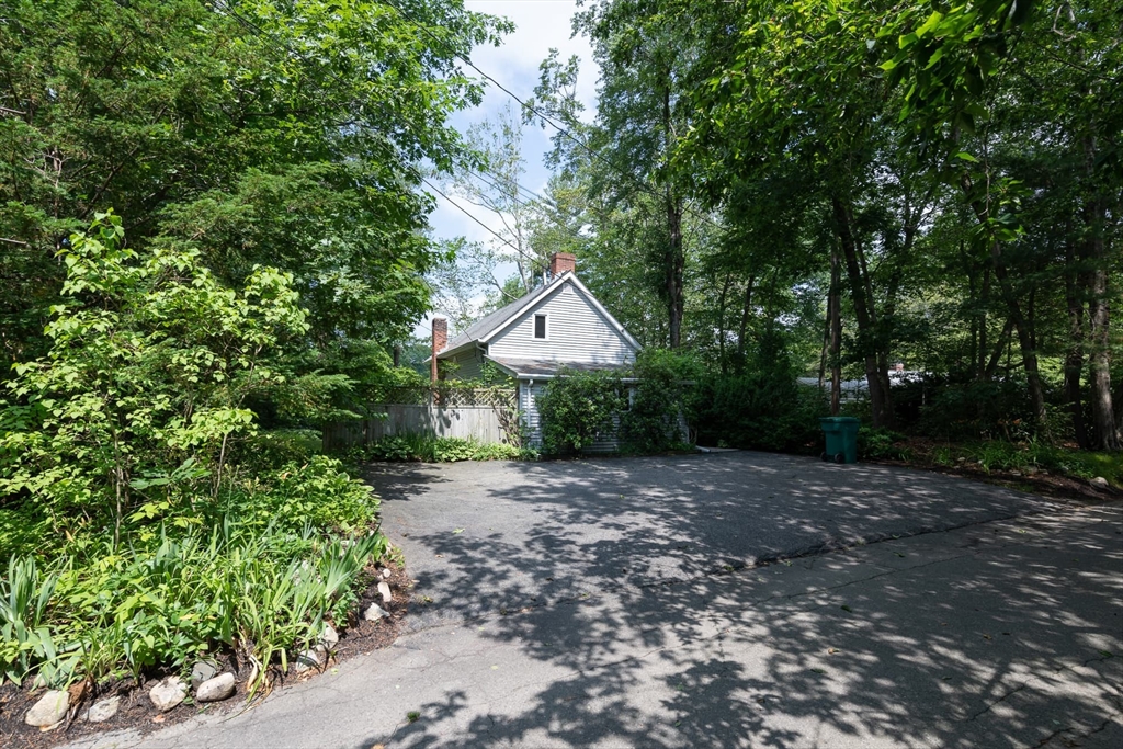 23C Bayfield Road