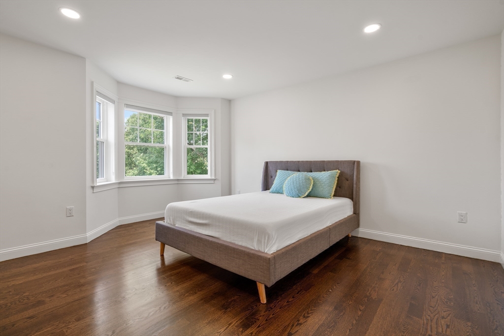 16 Sunset Way # 16
